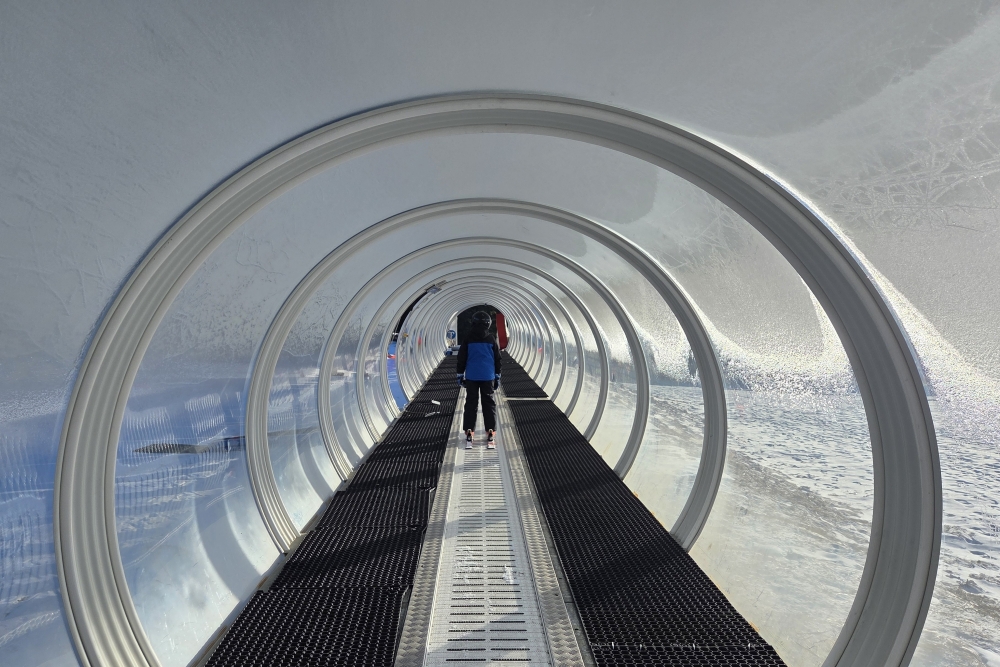 ski tunnel were beginners go through their first ski lesson in villard-de-lans grenoble